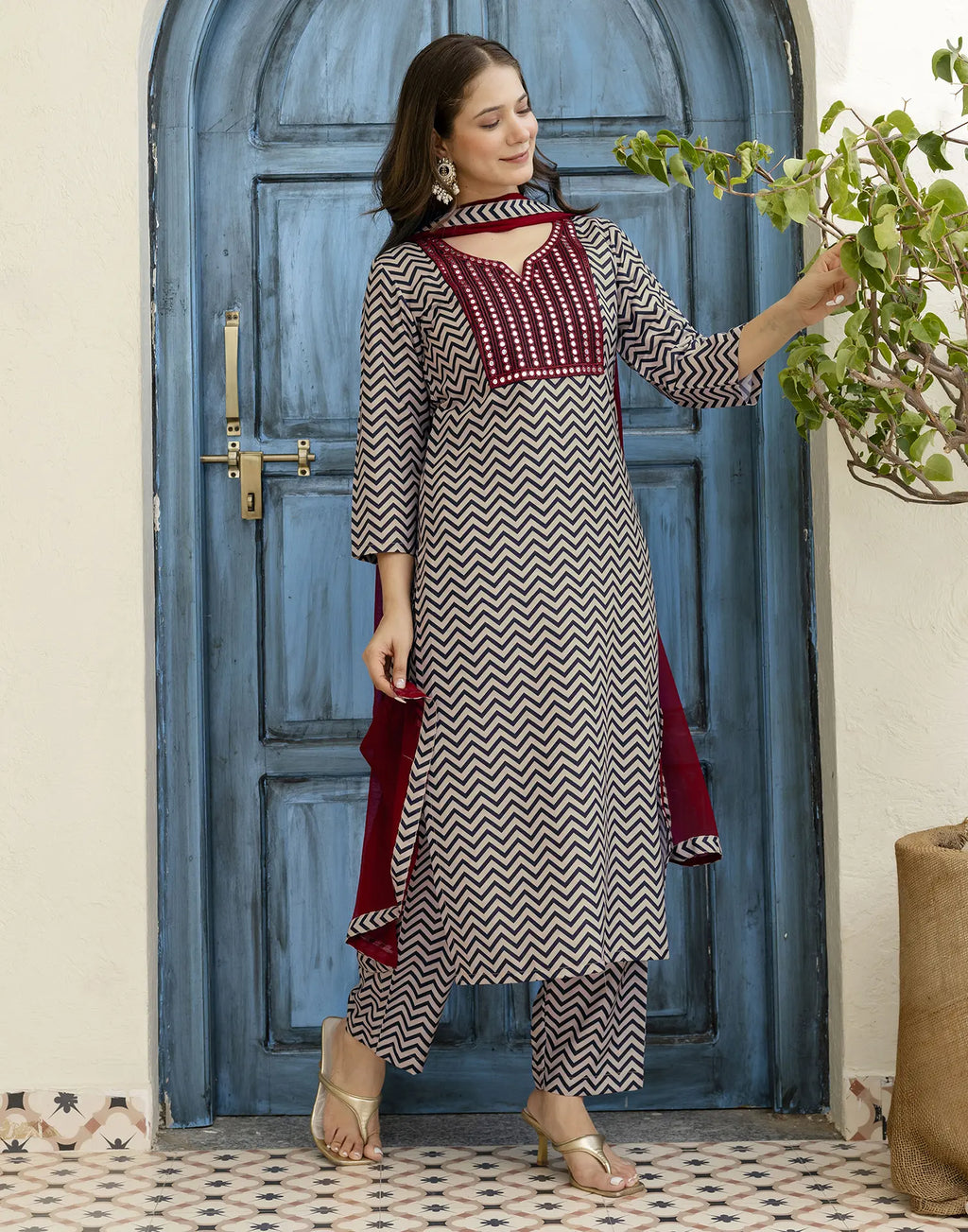 Viscose Rayon Printed Straight 3 Piece Kurta Set