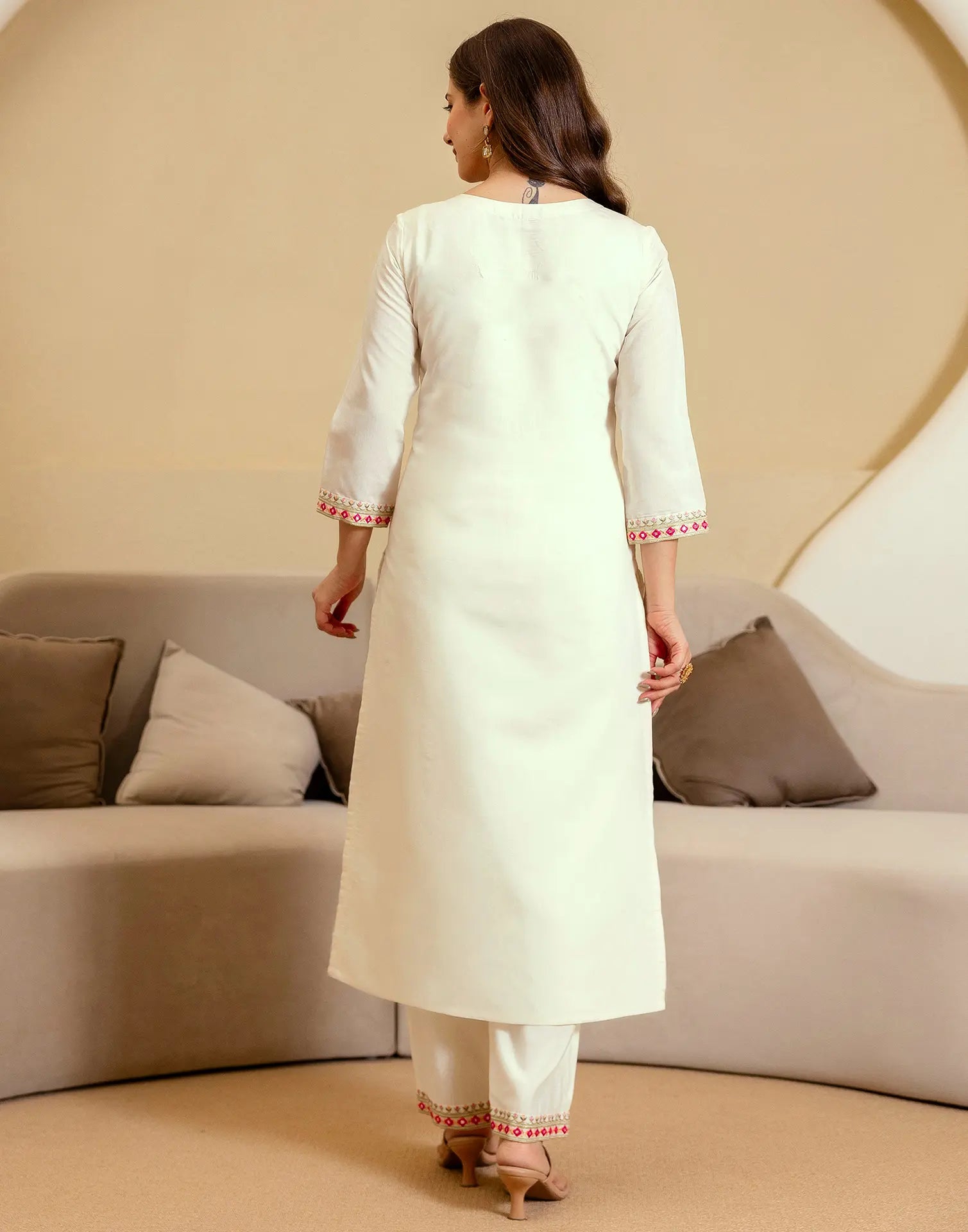 Silk Blend Embroidered Straight 3 Piece Kurta Set