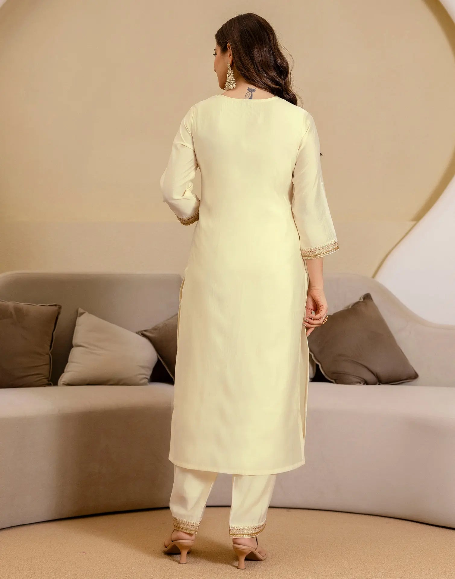 Silk Blend Embroidered Straight 3 Piece Kurta Set