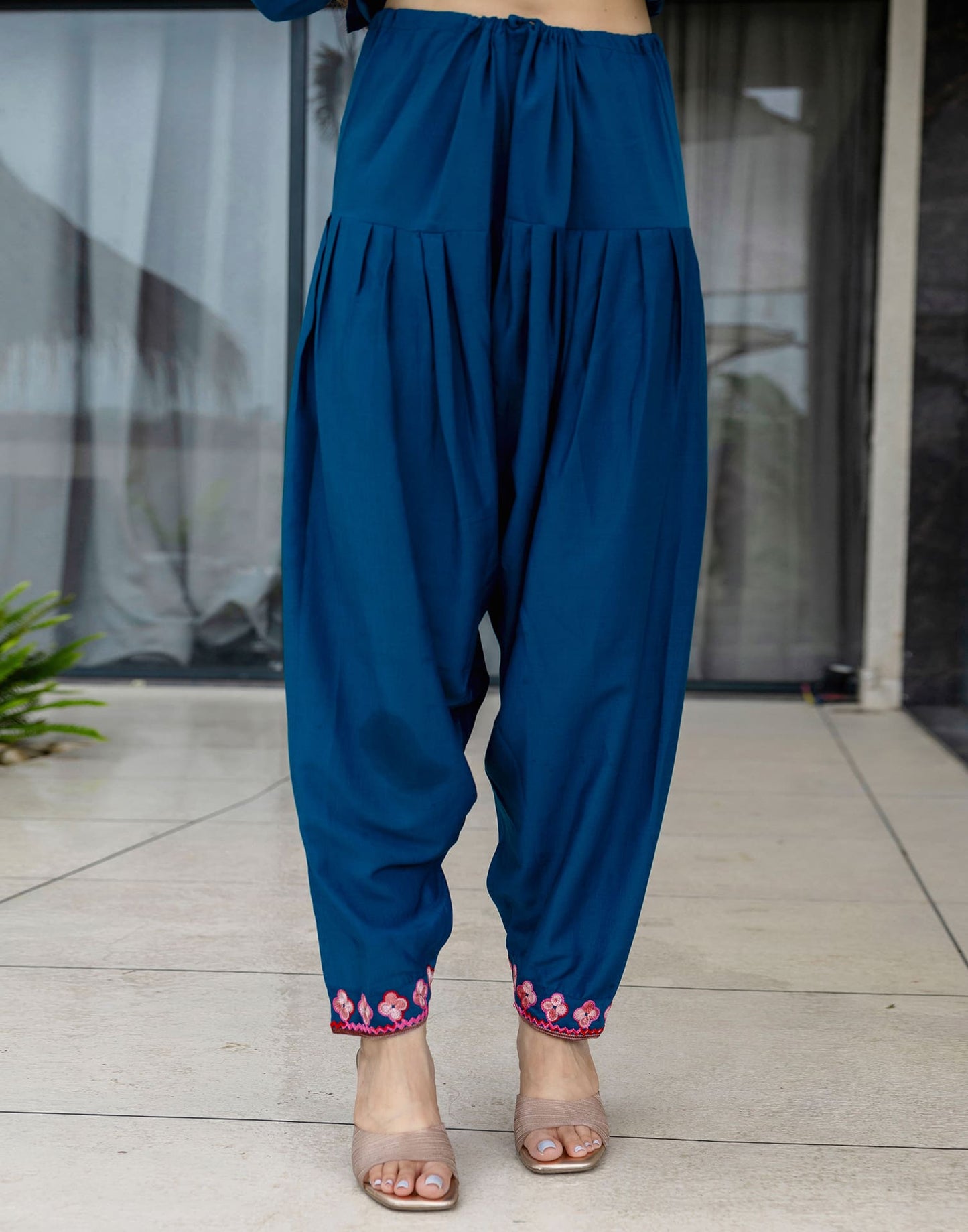 Chinnon Straight Embroidery Round Neck Kurta with Pant & Dupatta