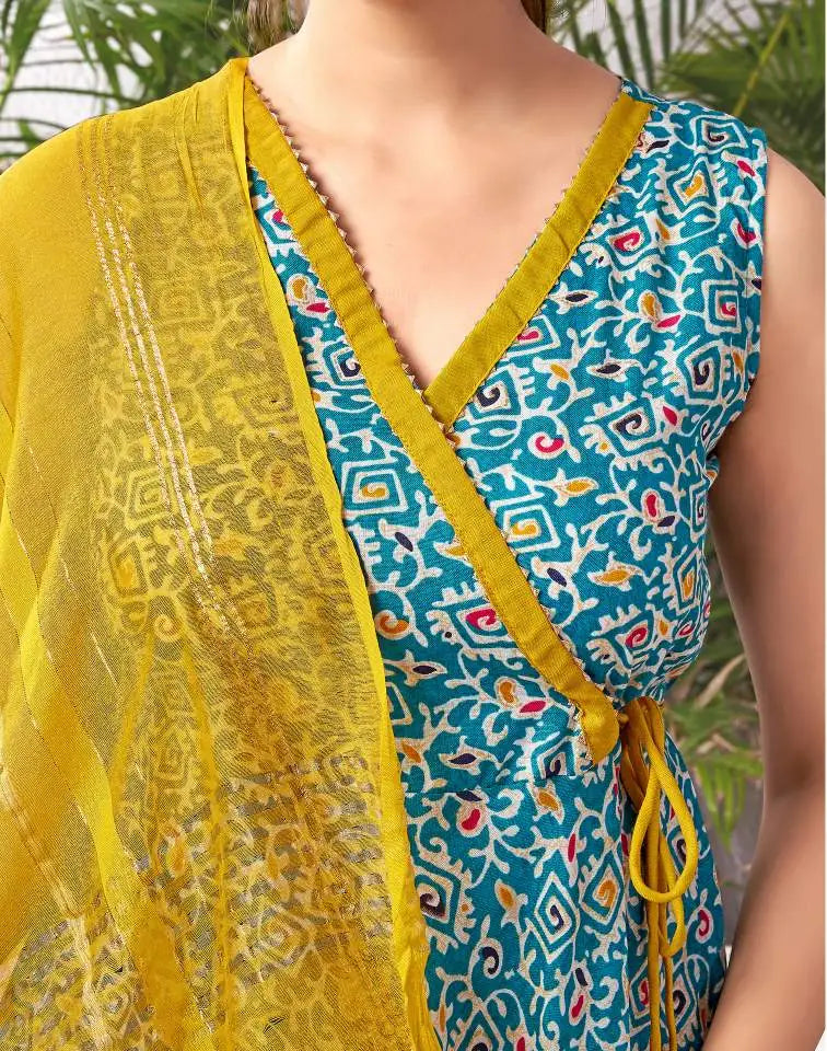 Affordable v neck kurta set 