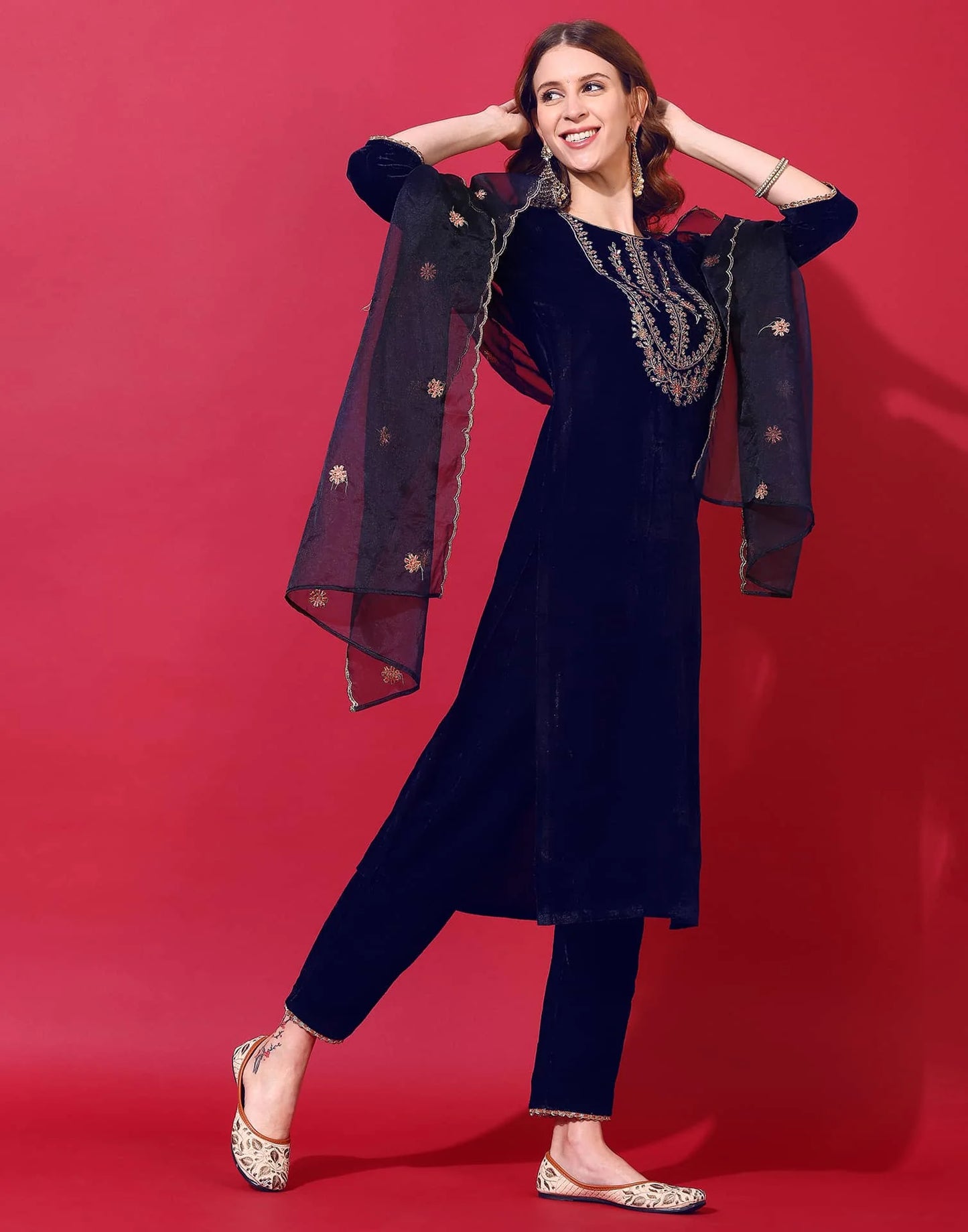 affordable velvet kurta set for women by skylee 