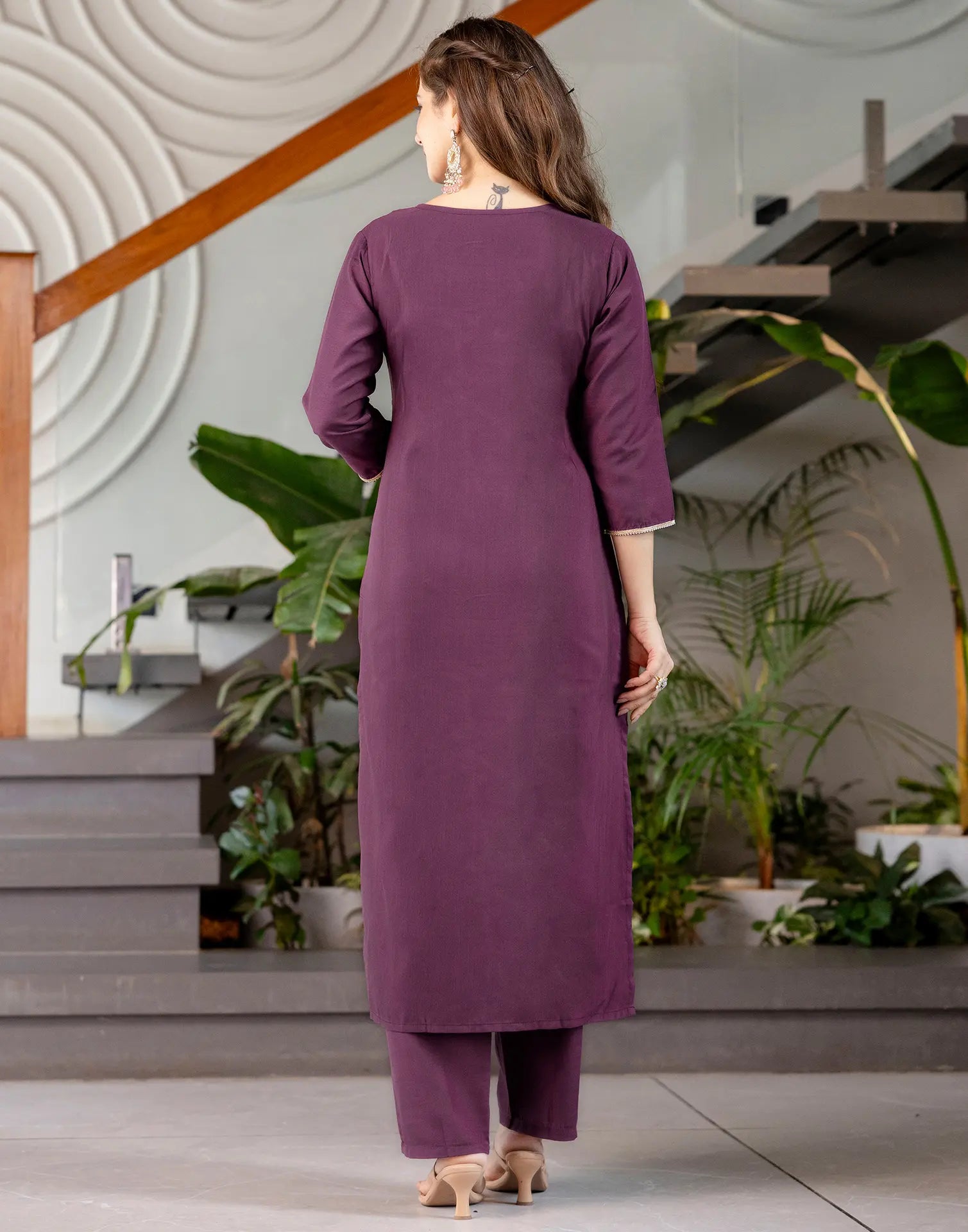 Cotton Blend Embroidered Straight 3 Piece Kurta Set