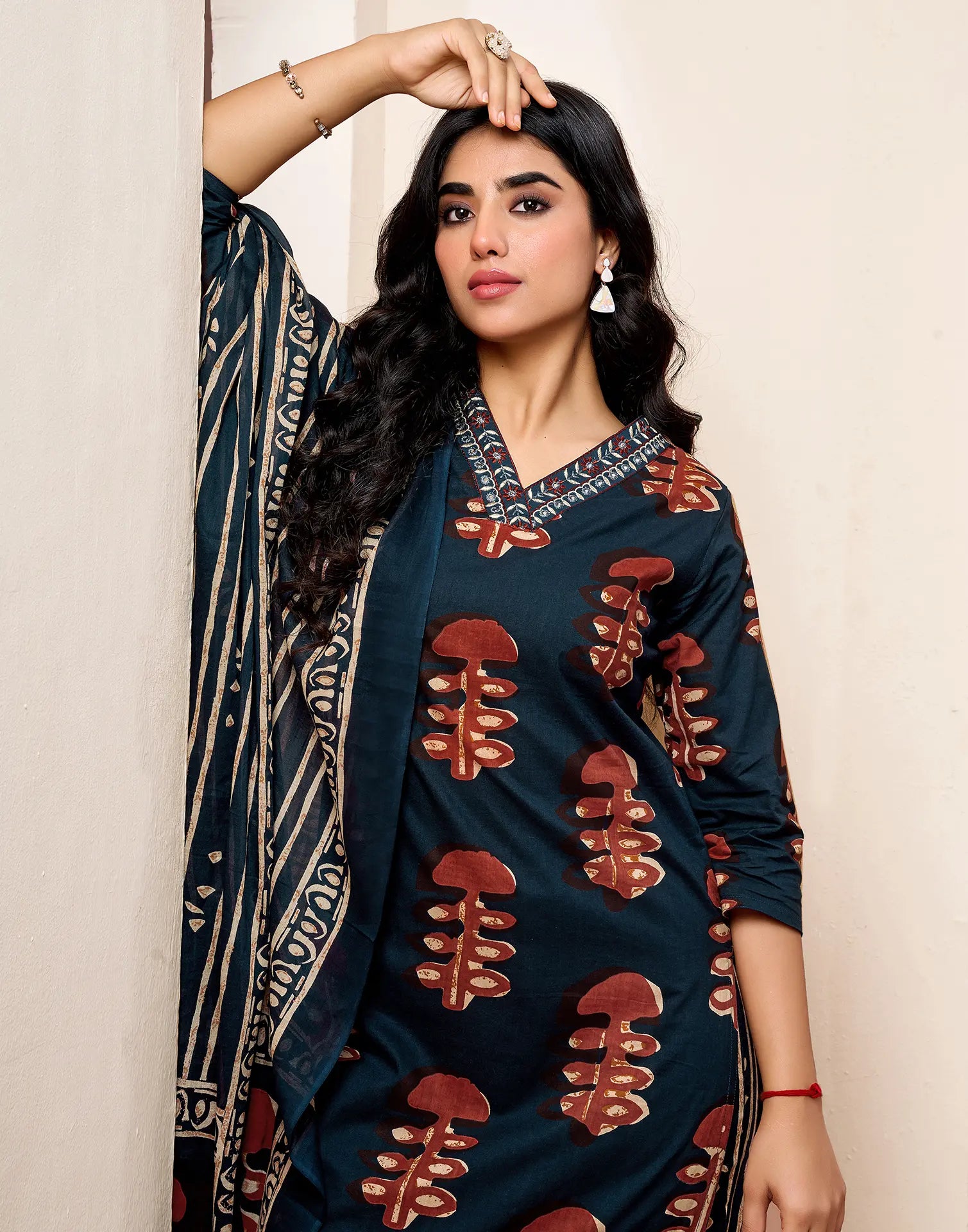 Viscose Rayon Printed Straight 3 Piece Kurta Set
