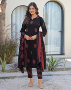 Skylee Cotton Printed Straight 3 Piece Kurta Set For Woman
