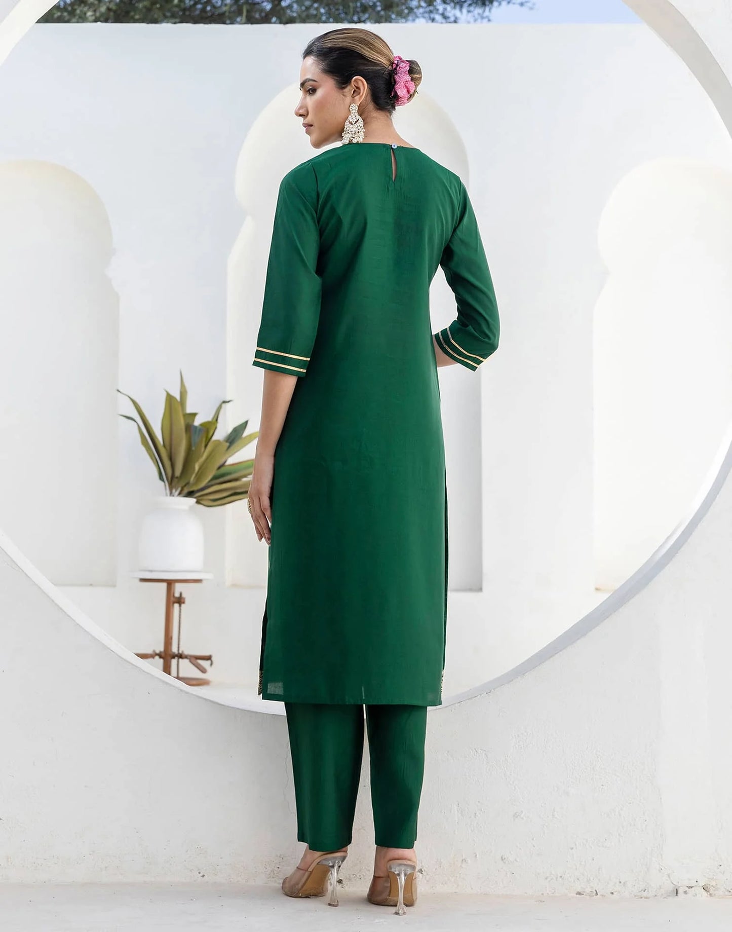 Affordable Dark Green Silk Embroidered Kurta Set with duppatta 