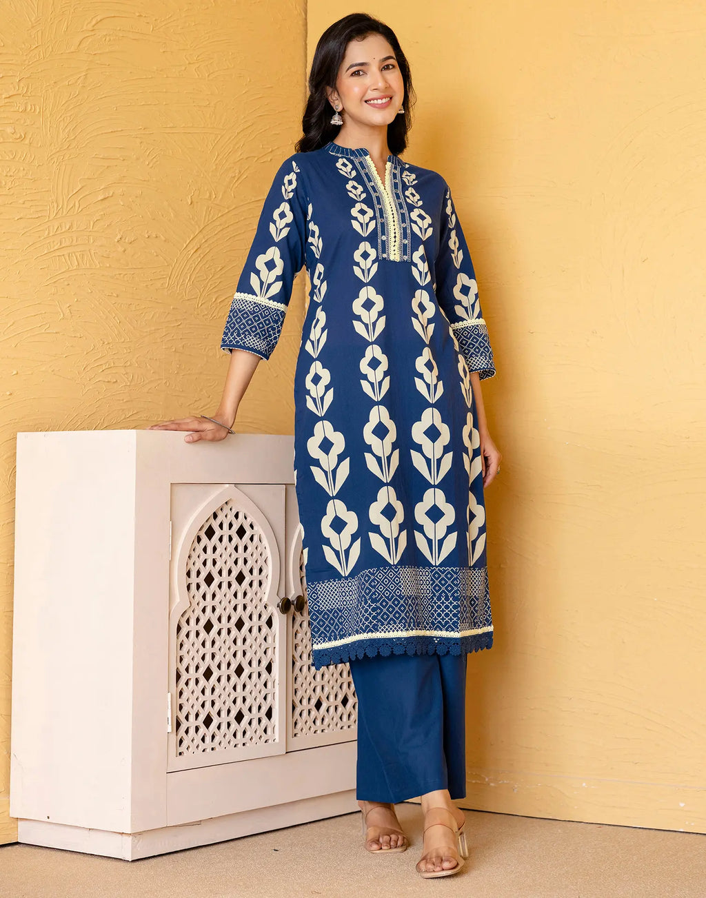 Viscose Rayon Printed Straight 3 Piece Kurta Set
