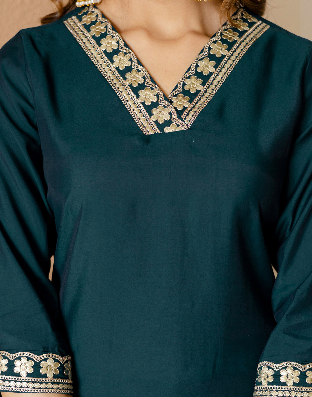 Skylee Silk Embroidered Straight 3 Piece Kurta Set For Woman