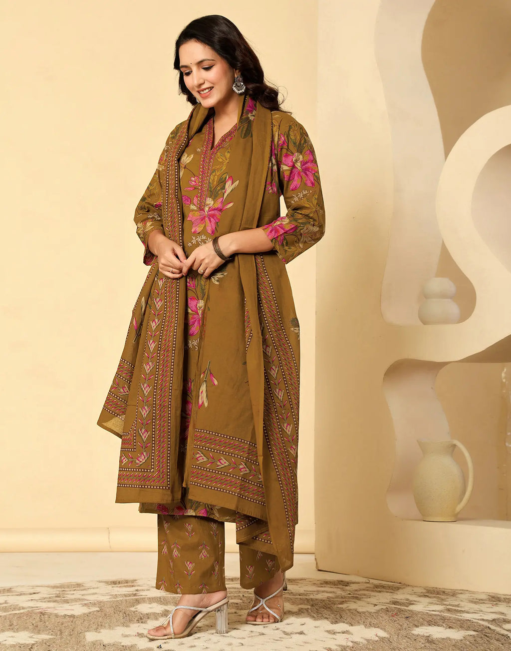 Viscose Rayon Floral Print Straight 3 Piece Kurta Set