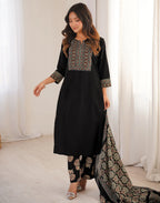 Skylee Cotton Printed Straight 3 Piece Kurta Set For Woman