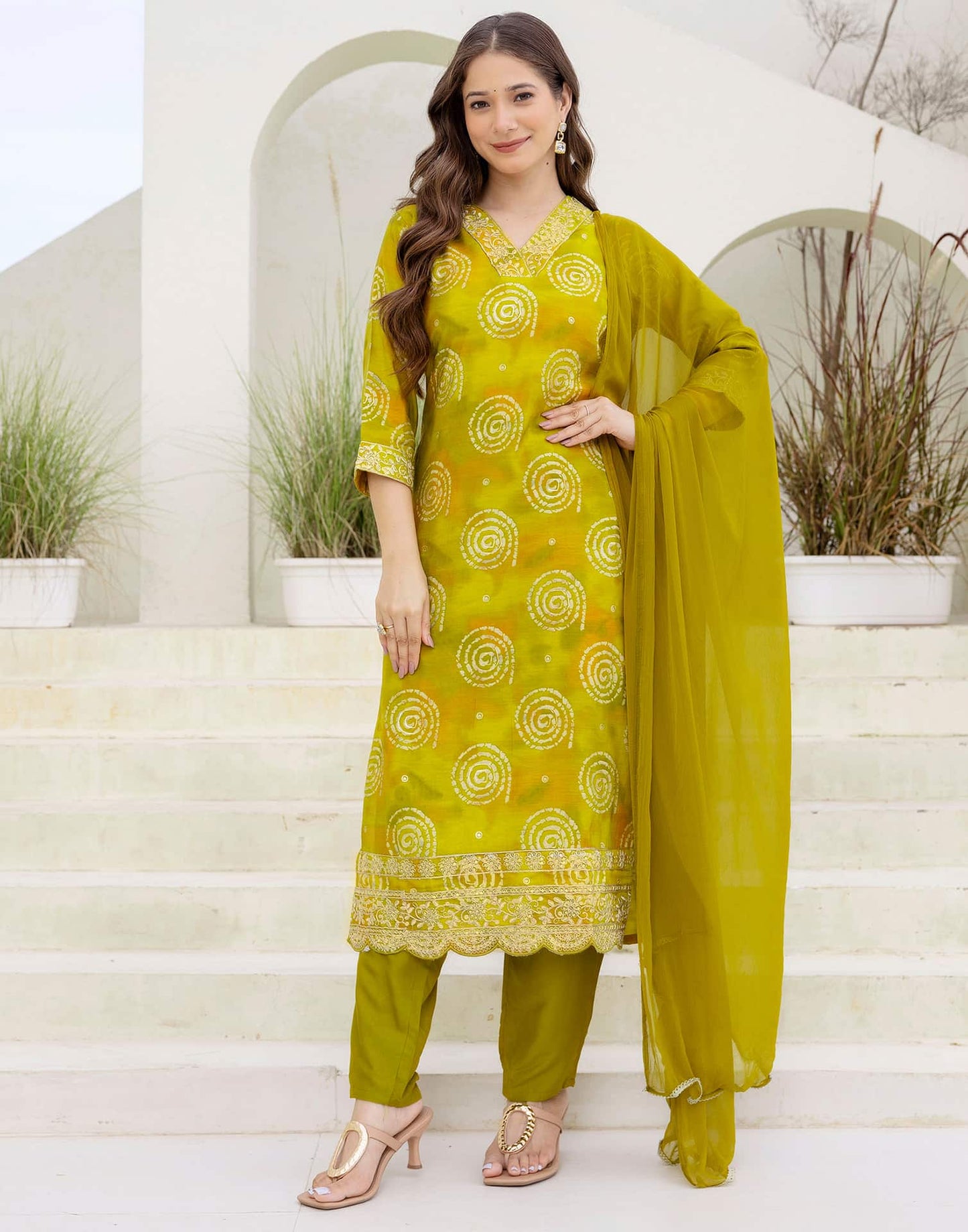 Cotton Blend Printed Straight Kurta with Pant & Dupatta