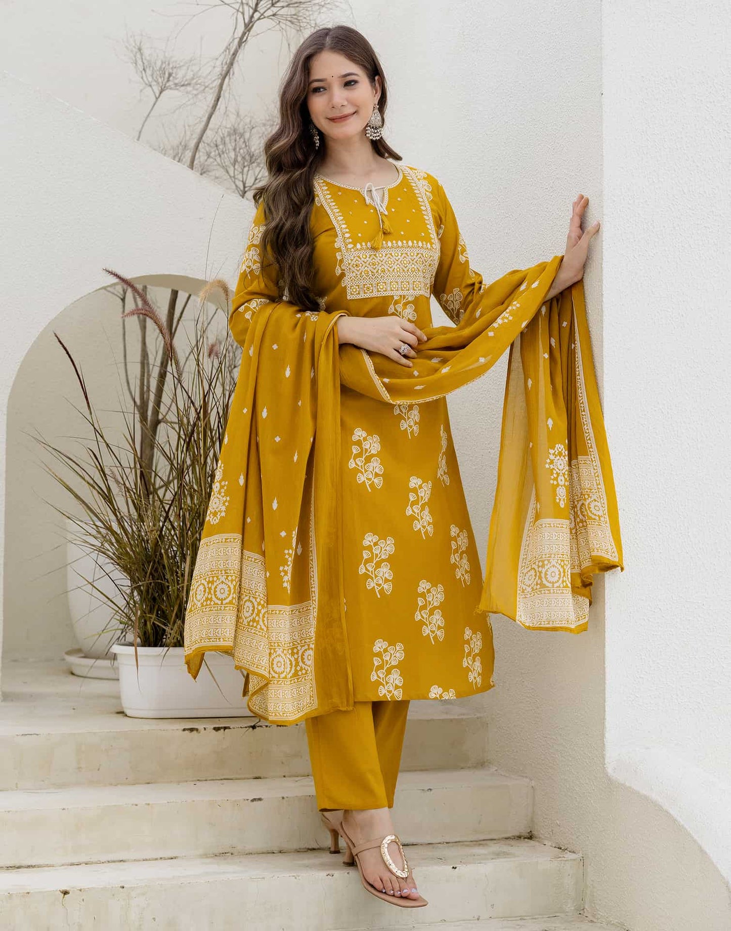 Cotton Straight Printed Keyhole Neck Kurta with Pant & Dupatta