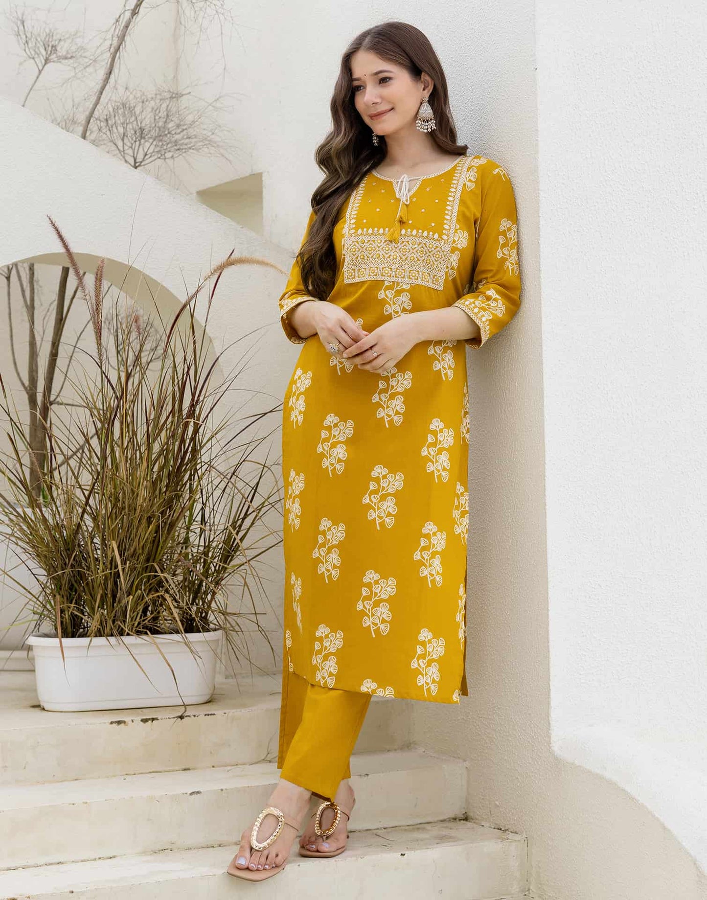 Cotton Straight Printed Keyhole Neck Kurta with Pant & Dupatta