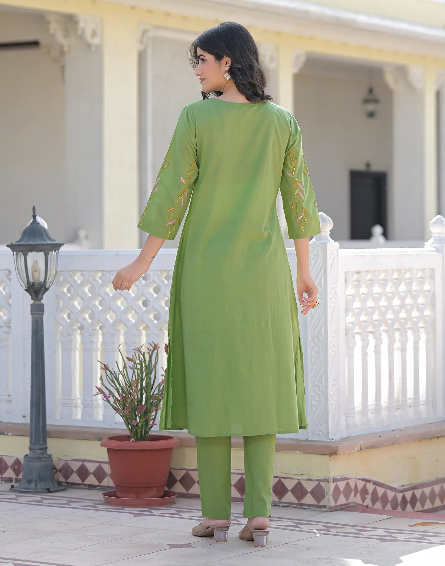 Skylee Cotton Embroidered Straight 3 Piece Kurta Set For Woman