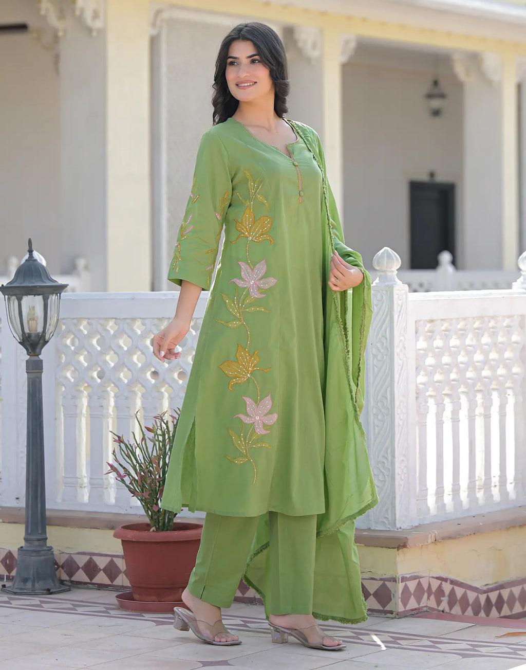 Skylee Cotton Embroidered Straight 3 Piece Kurta Set For Woman