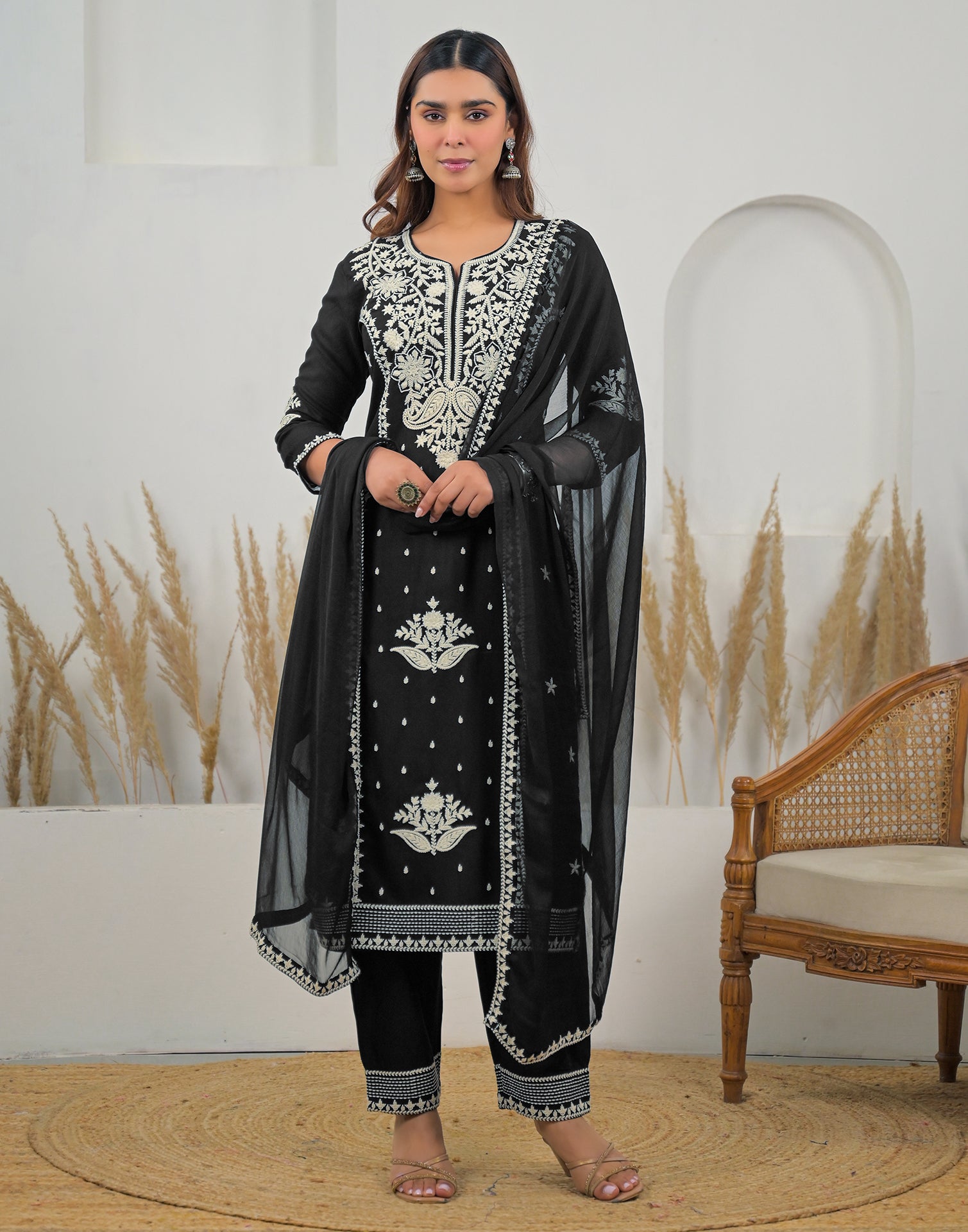 Skylee Rayon Embroidered Straight 3 Piece Kurta Set For Woman