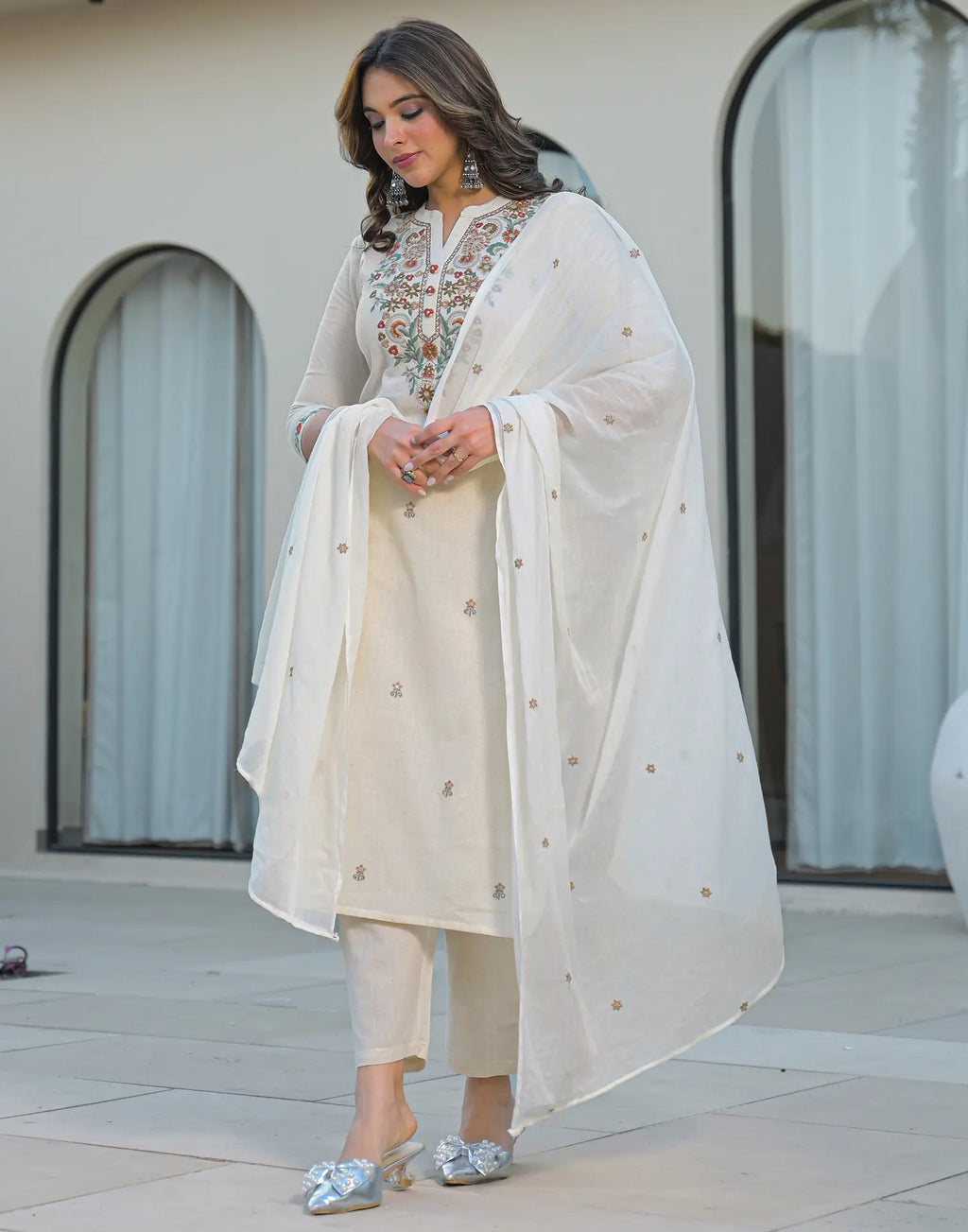 Skylee Cotton Embroidered Straight 3 Piece Kurta Set For Woman