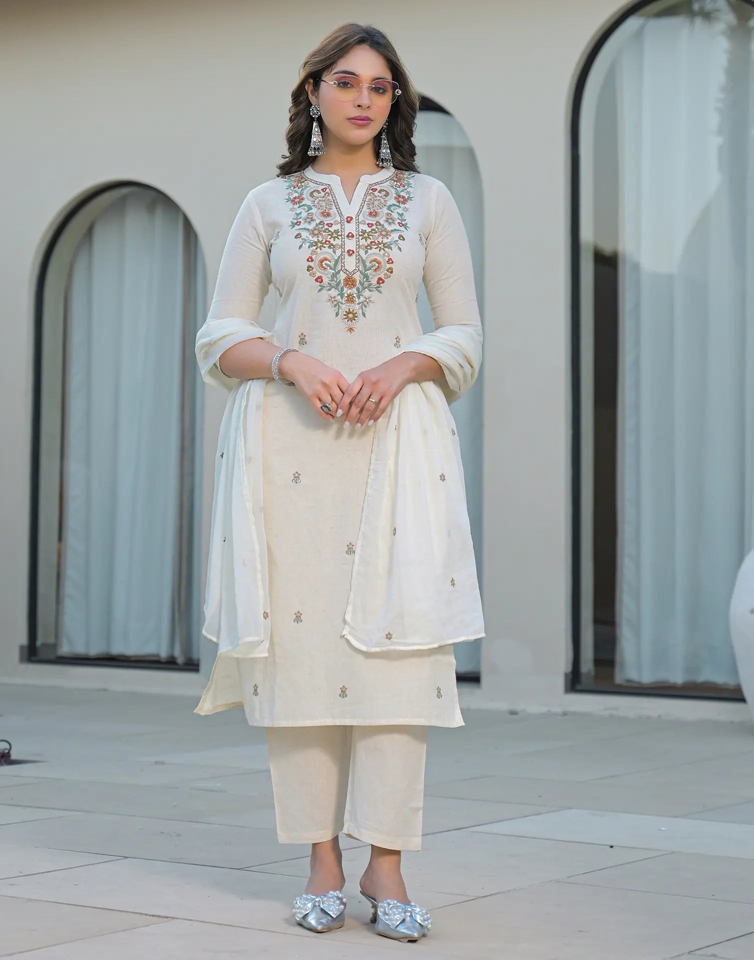 Skylee Cotton Embroidered Straight 3 Piece Kurta Set For Woman