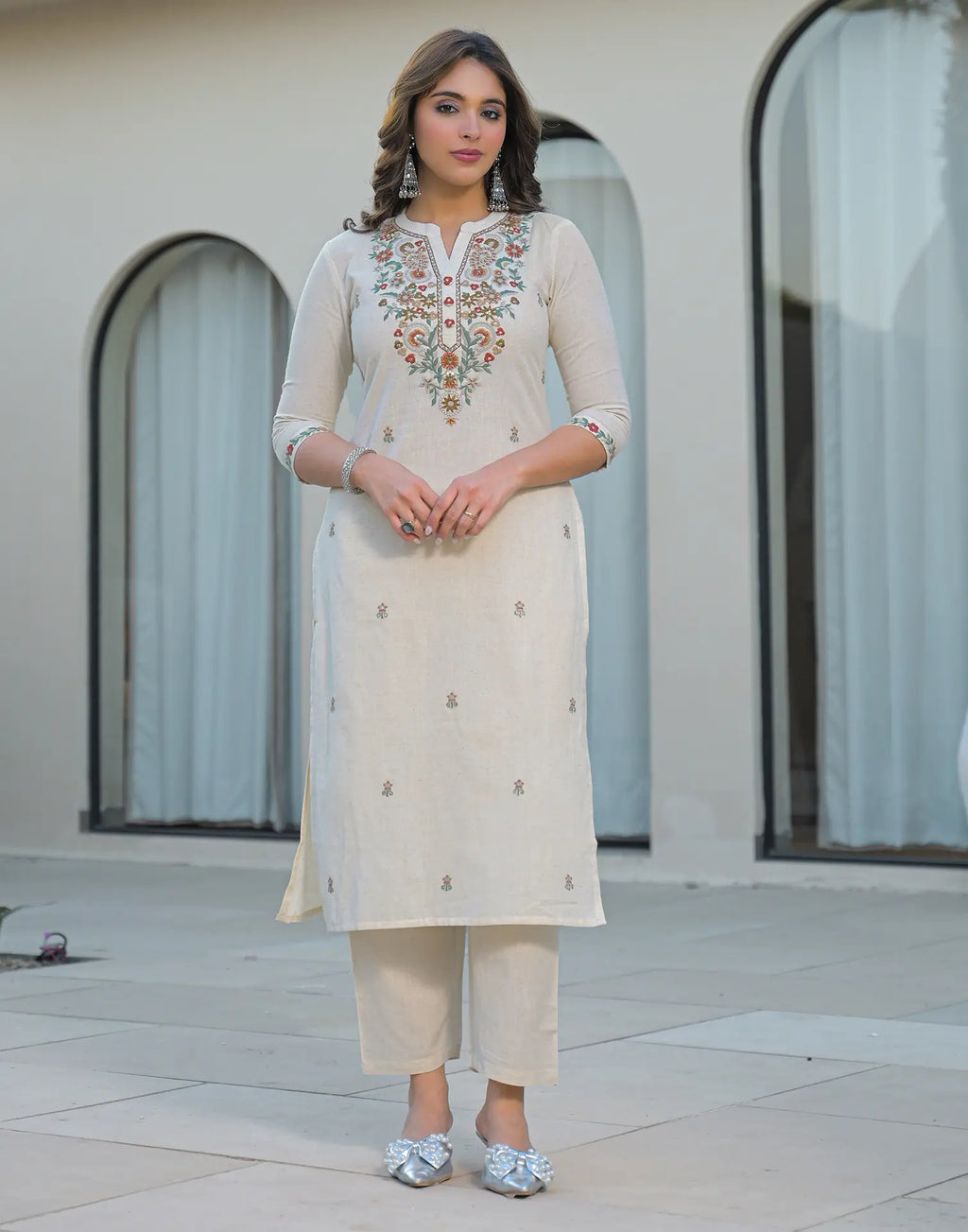 Skylee Cotton Embroidered Straight 3 Piece Kurta Set For Woman