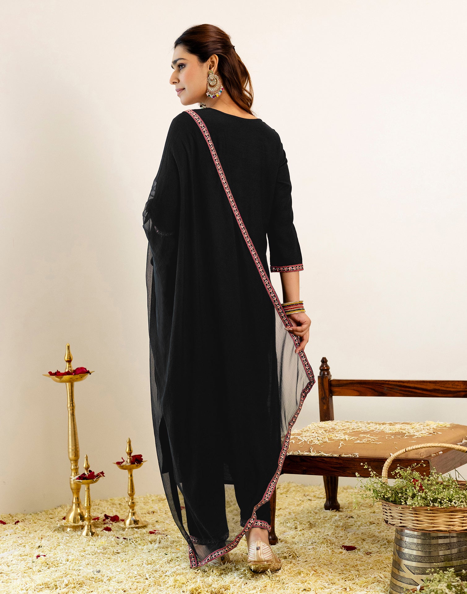 Skylee Rayon Embroidered Straight 3 Piece Kurta Set For Woman