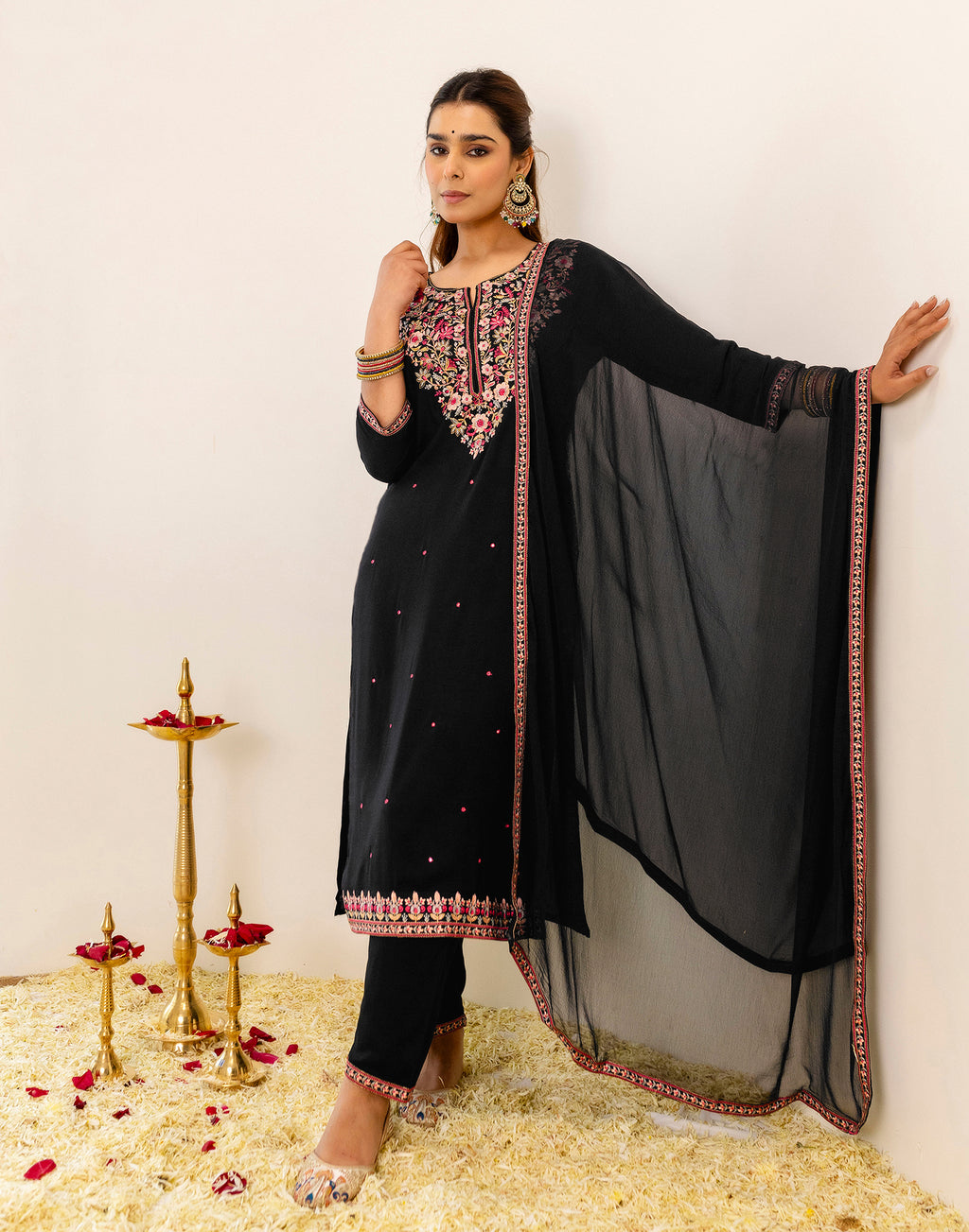 Skylee Rayon Embroidered Straight 3 Piece Kurta Set For Woman