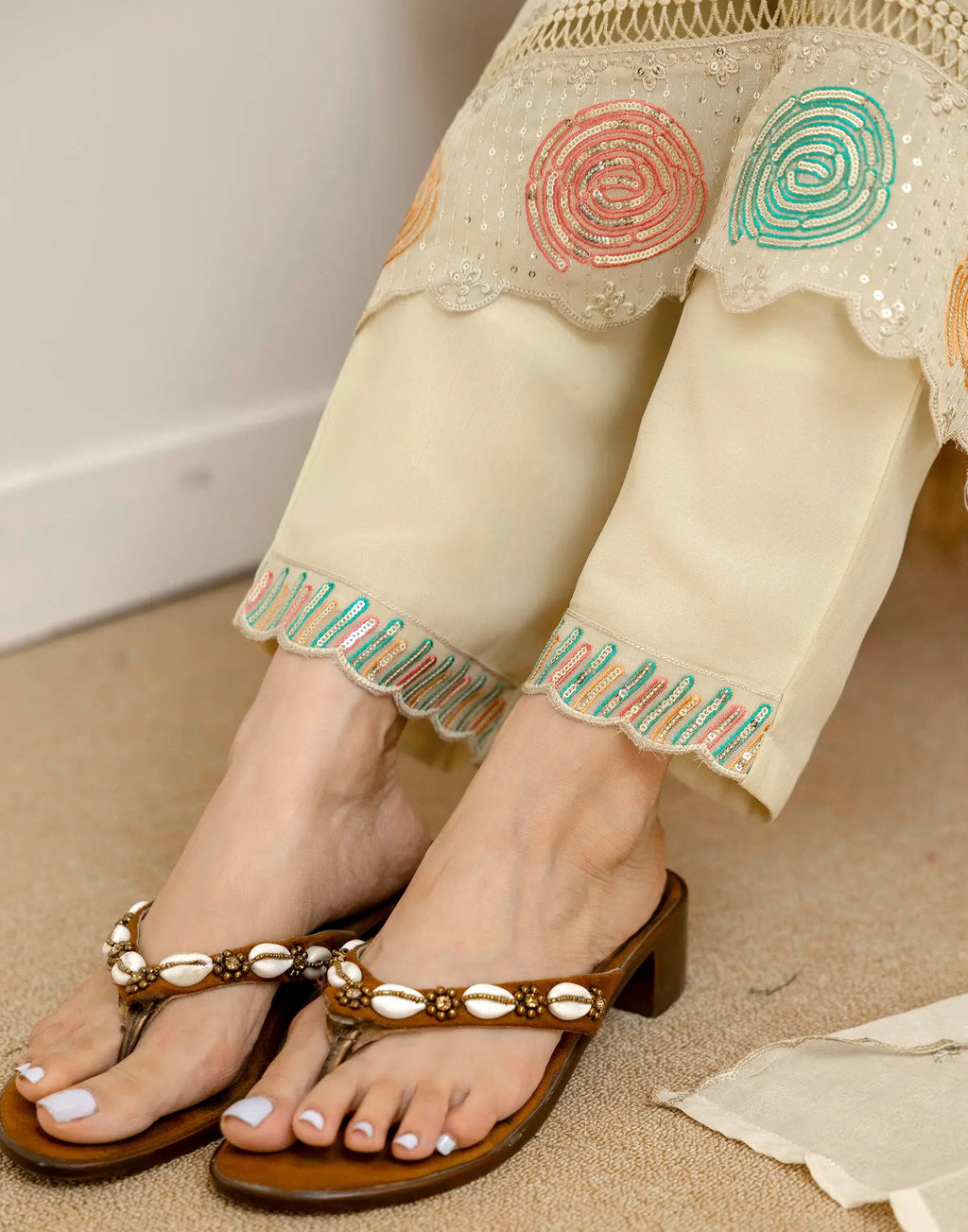 Georgette Embroidered Straight 3 Piece Kurta Set