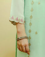 Georgette Embroidered Straight 3 Piece Kurta Set