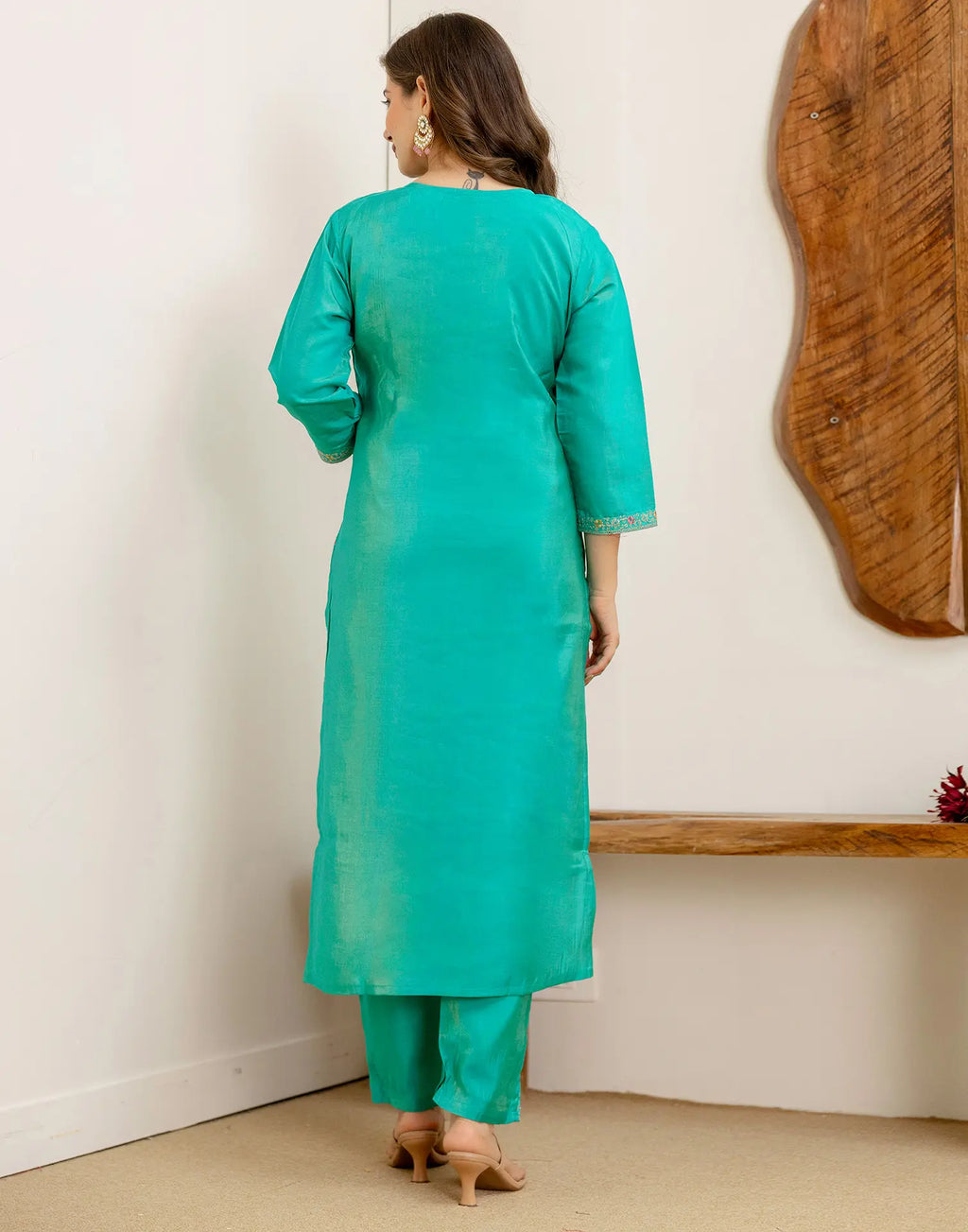 Shimmer Silk Blend Embroidered Straight 3 Piece Kurta Set
