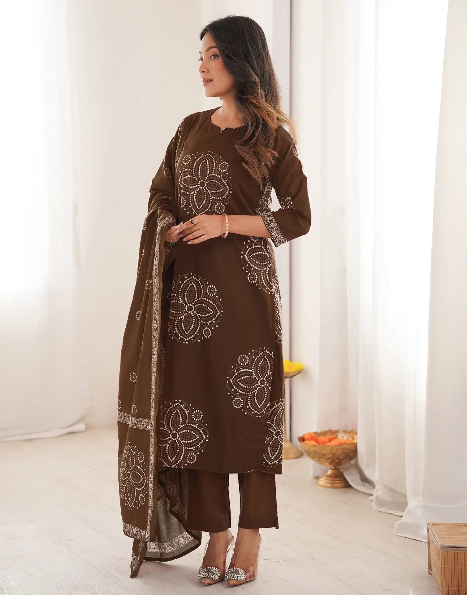 Skylee Cotton Printed Straight 3 Piece Kurta Set For Woman