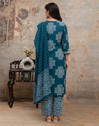 Skylee Cotton Printed Straight 3 Piece Kurta Set For Woman