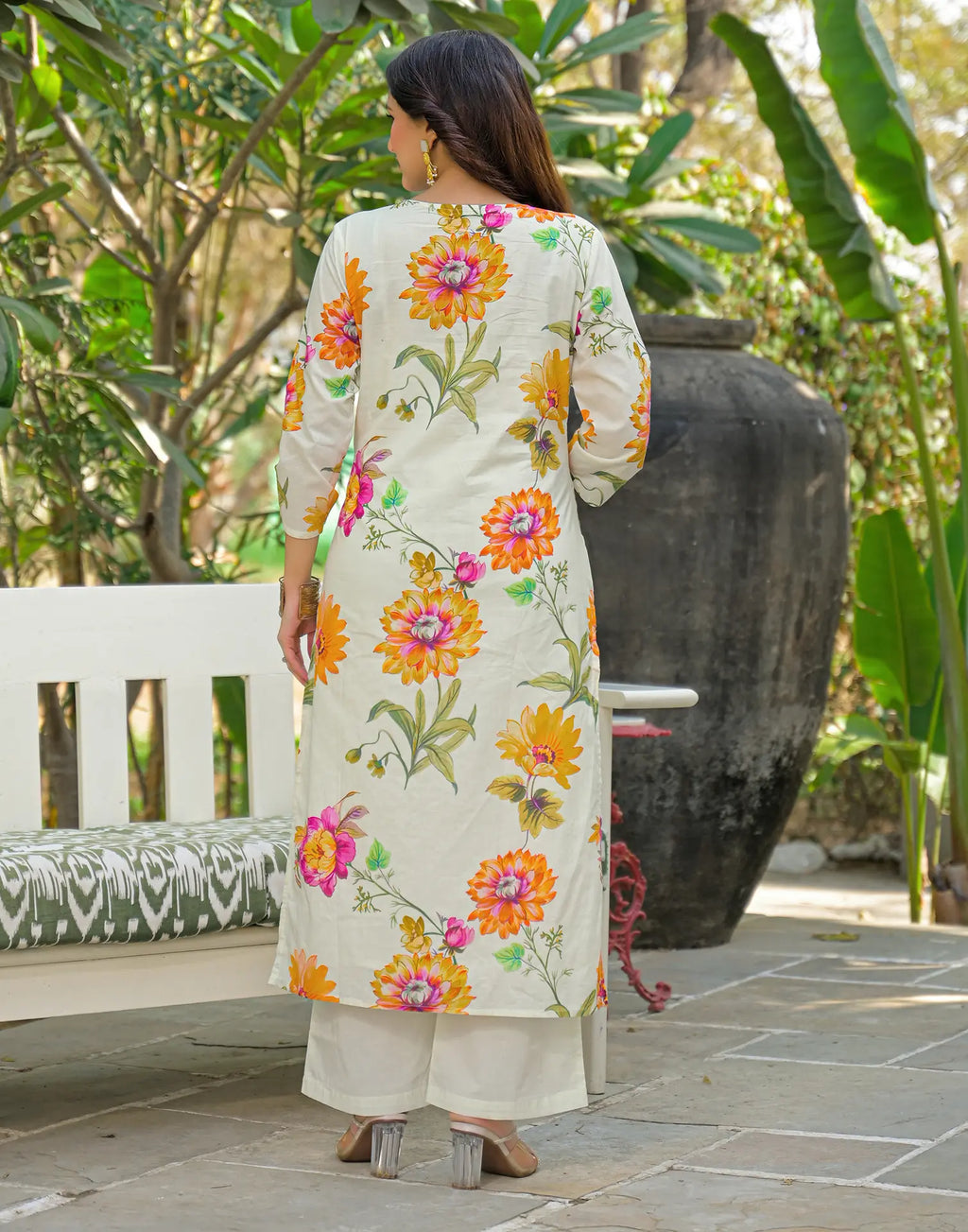 Skylee Cotton Printed Straight 3 Piece Kurta Set For Woman