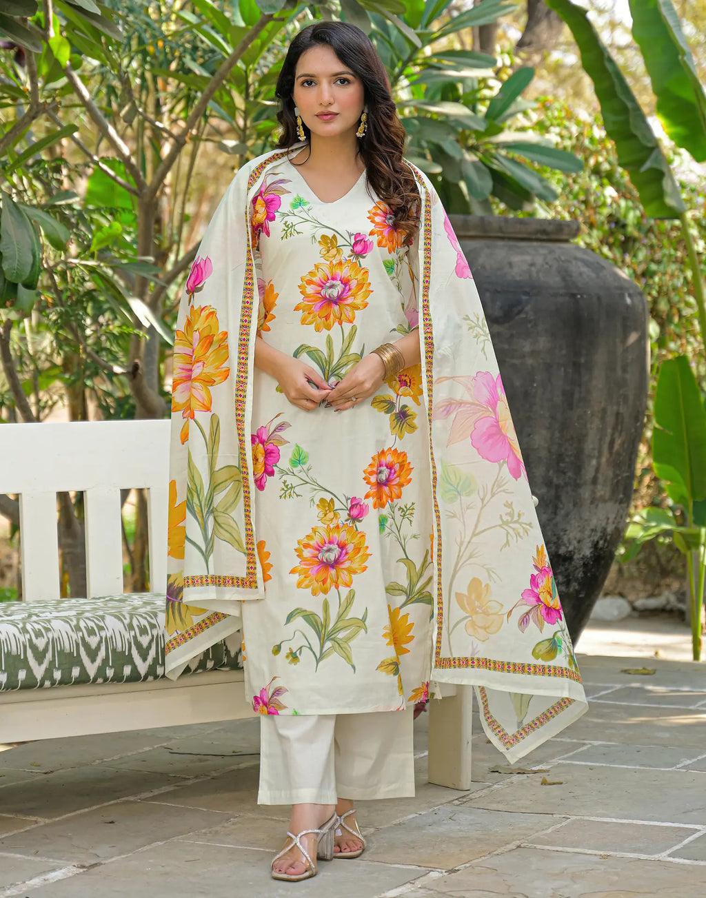 Skylee Cotton Printed Straight 3 Piece Kurta Set For Woman