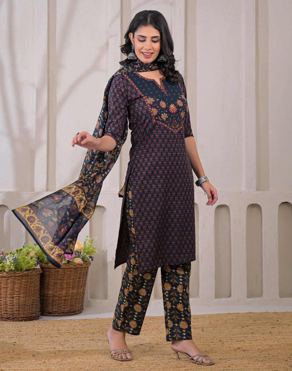 Skylee Cotton Floral Print Straight 3 Piece Kurta Set For Woman