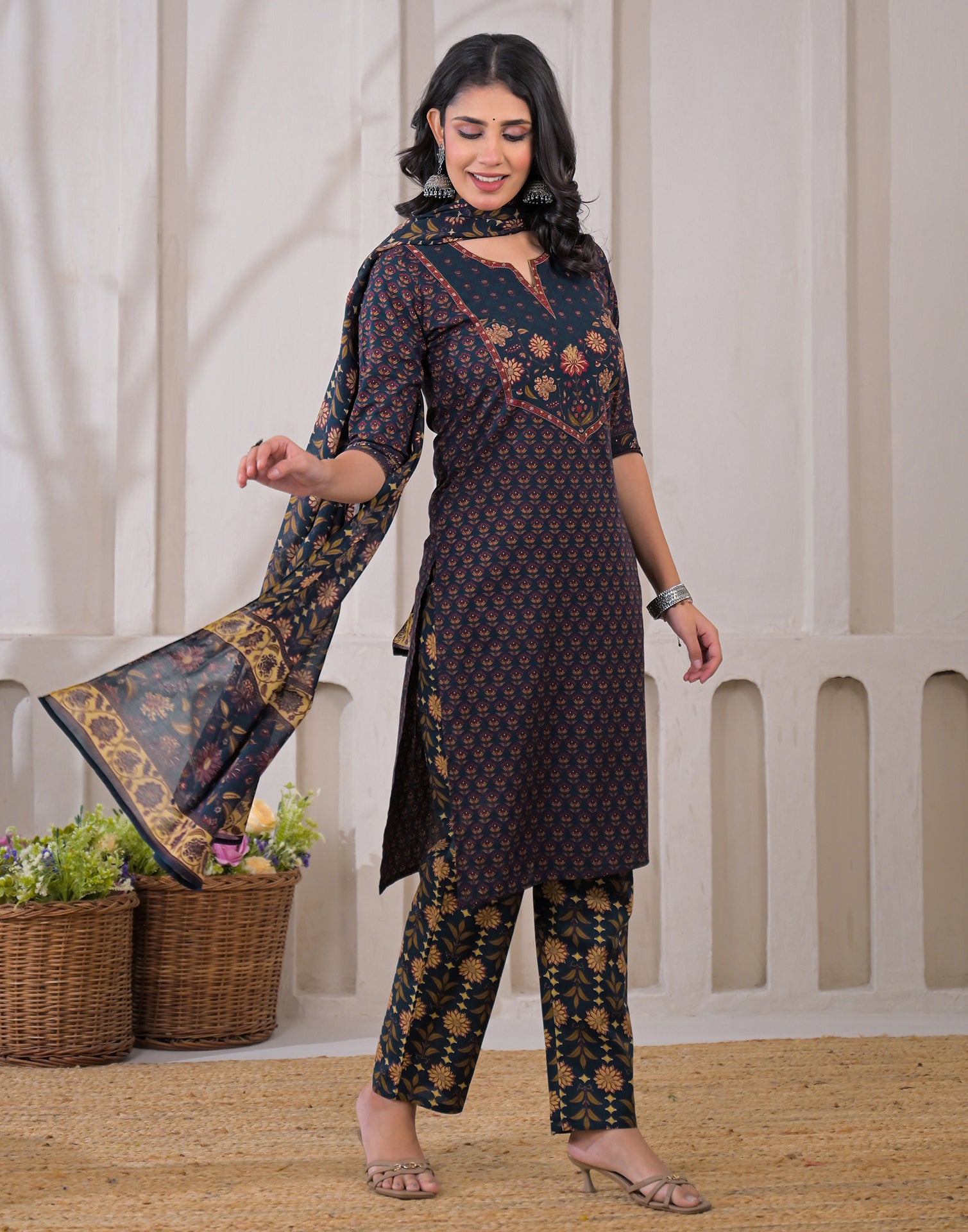 Skylee Cotton Floral Print Straight 3 Piece Kurta Set For Woman