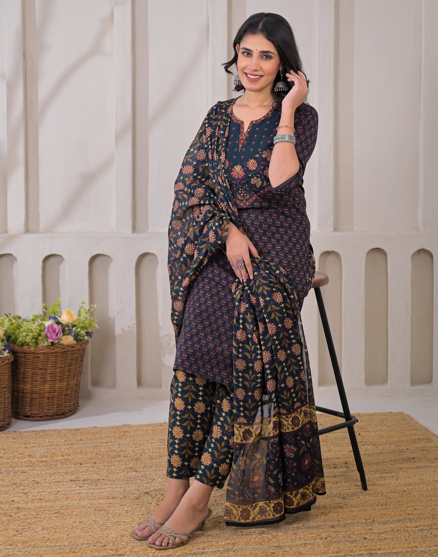 Skylee Cotton Floral Print Straight 3 Piece Kurta Set For Woman