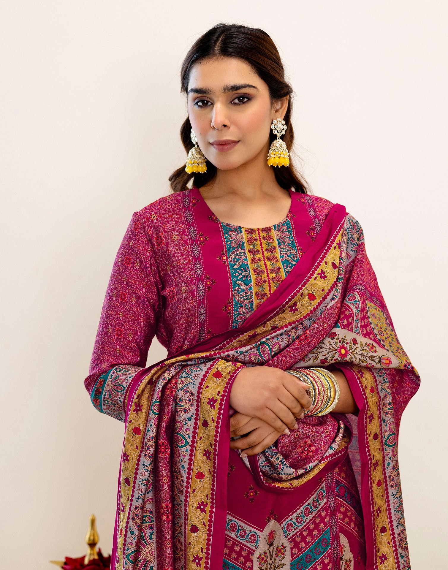 Skylee Silk Printed Straight 3 Piece Kurta Set For Woman