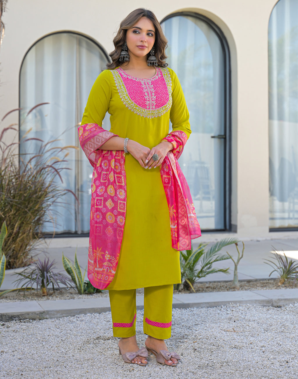 Skylee Rayon Embroidered Straight 3 Piece Kurta Set For Woman