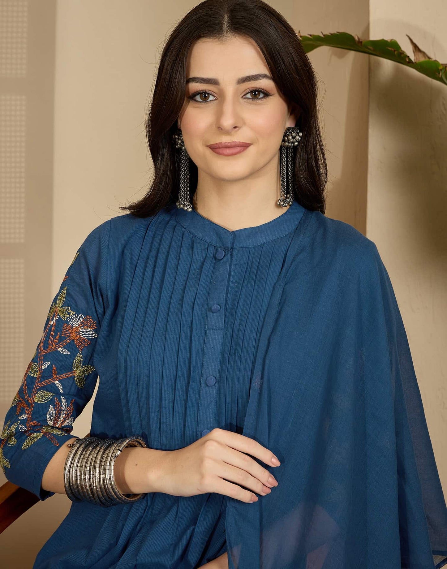 Cotton Straight Embroidery Mandarin Collar Kurta with Pant & Dupatta