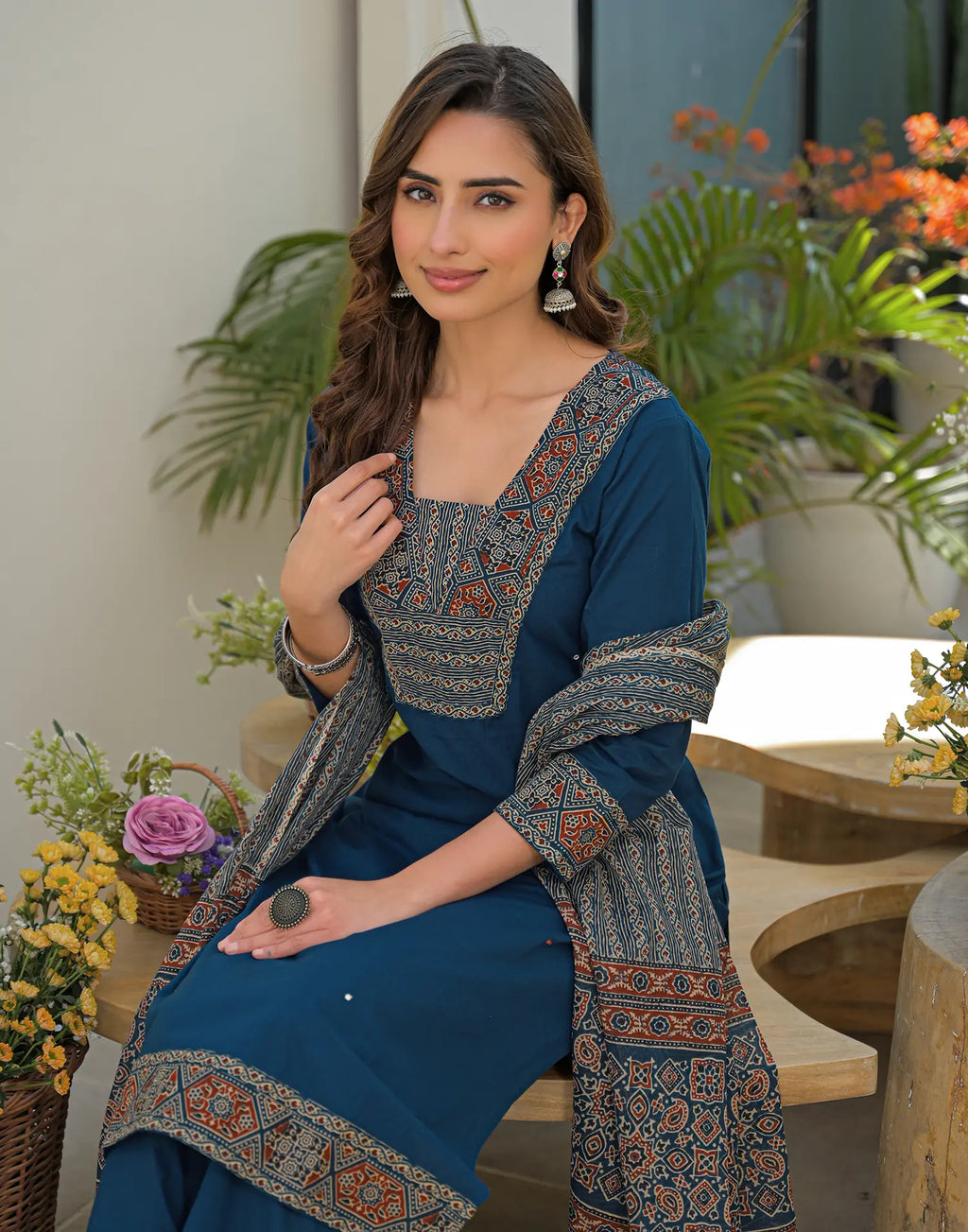 Skylee Cotton Printed Straight 3 Piece Kurta Set For Woman