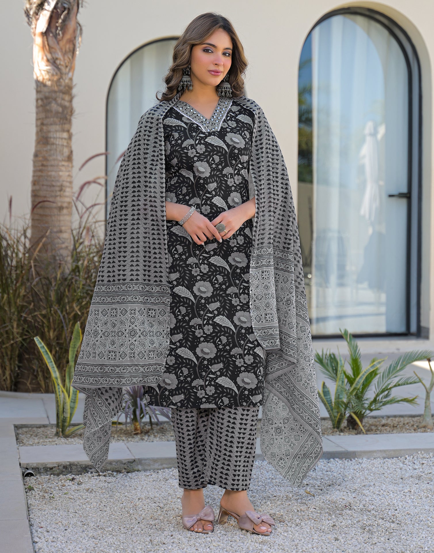 Skylee Cotton Embroidered Straight 3 Piece Kurta Set For Woman