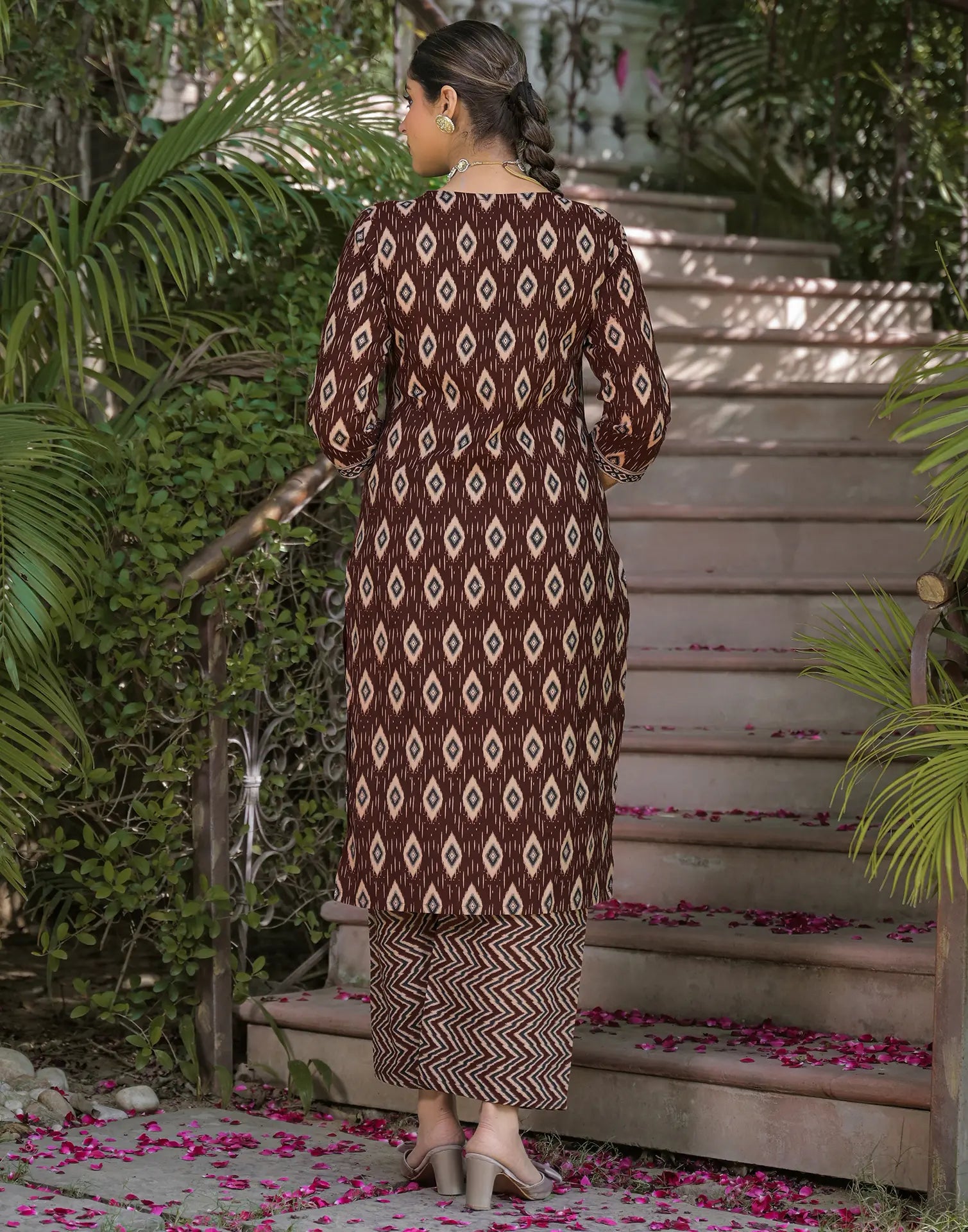 Viscose Rayon Embroidered Straight 3 Piece Kurta Set