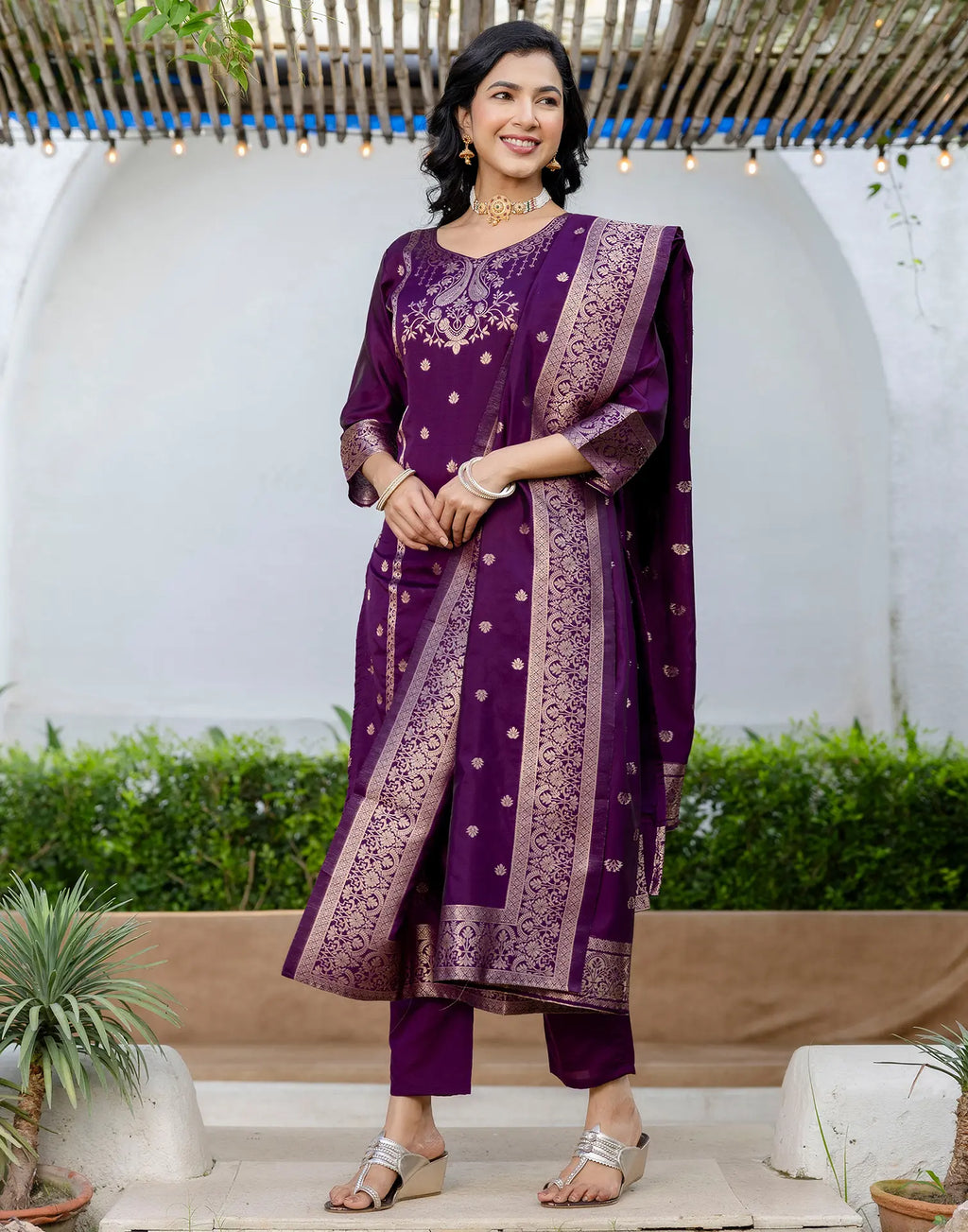 Silk Blend Woven Woven Straight 3 Piece Kurta Set