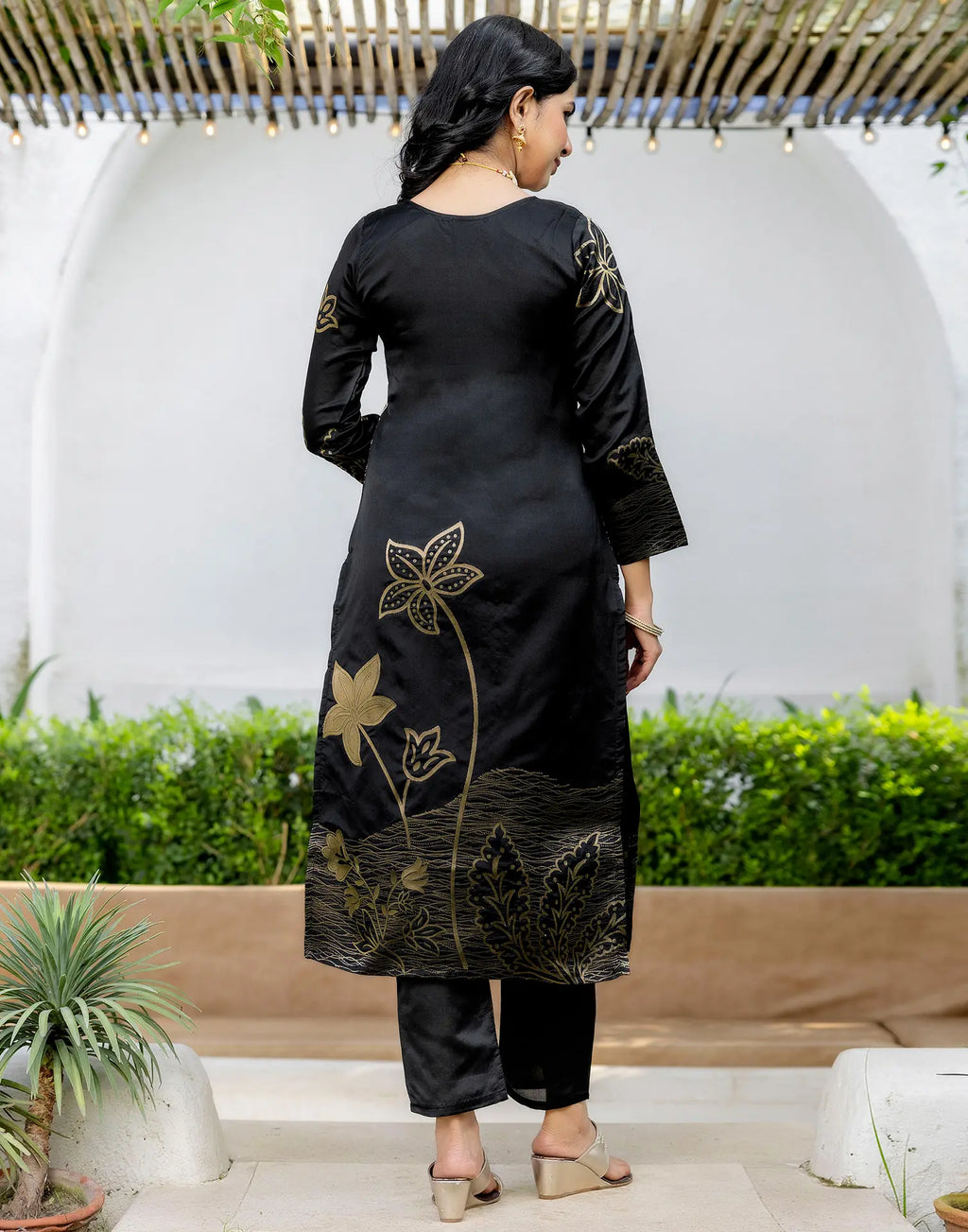 Silk Blend Woven Woven Straight 3 Piece Kurta Set