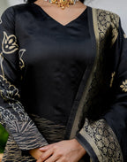 Silk Blend Woven Woven Straight 3 Piece Kurta Set