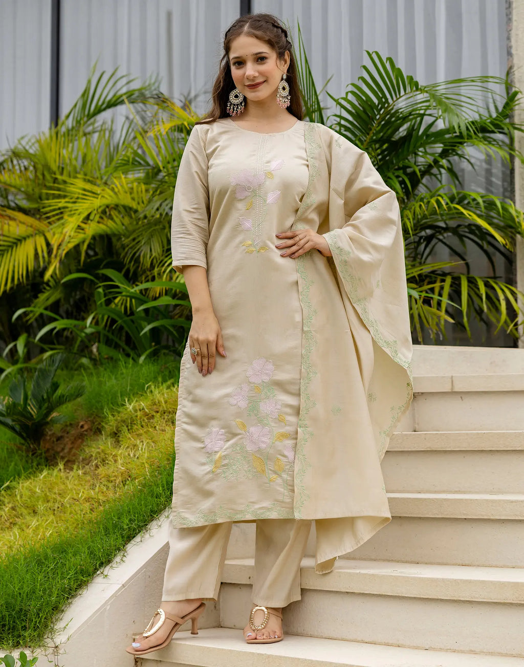 Silk Blend Embroidered Straight 3 Piece Kurta Set