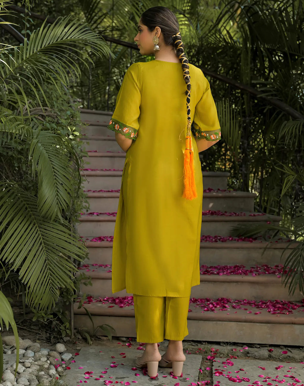 Silk Blend Embroidered Straight 3 Piece Kurta Set