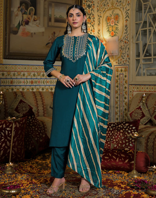 Chinnon Embroidered Straight 3 Piece Kurta Set