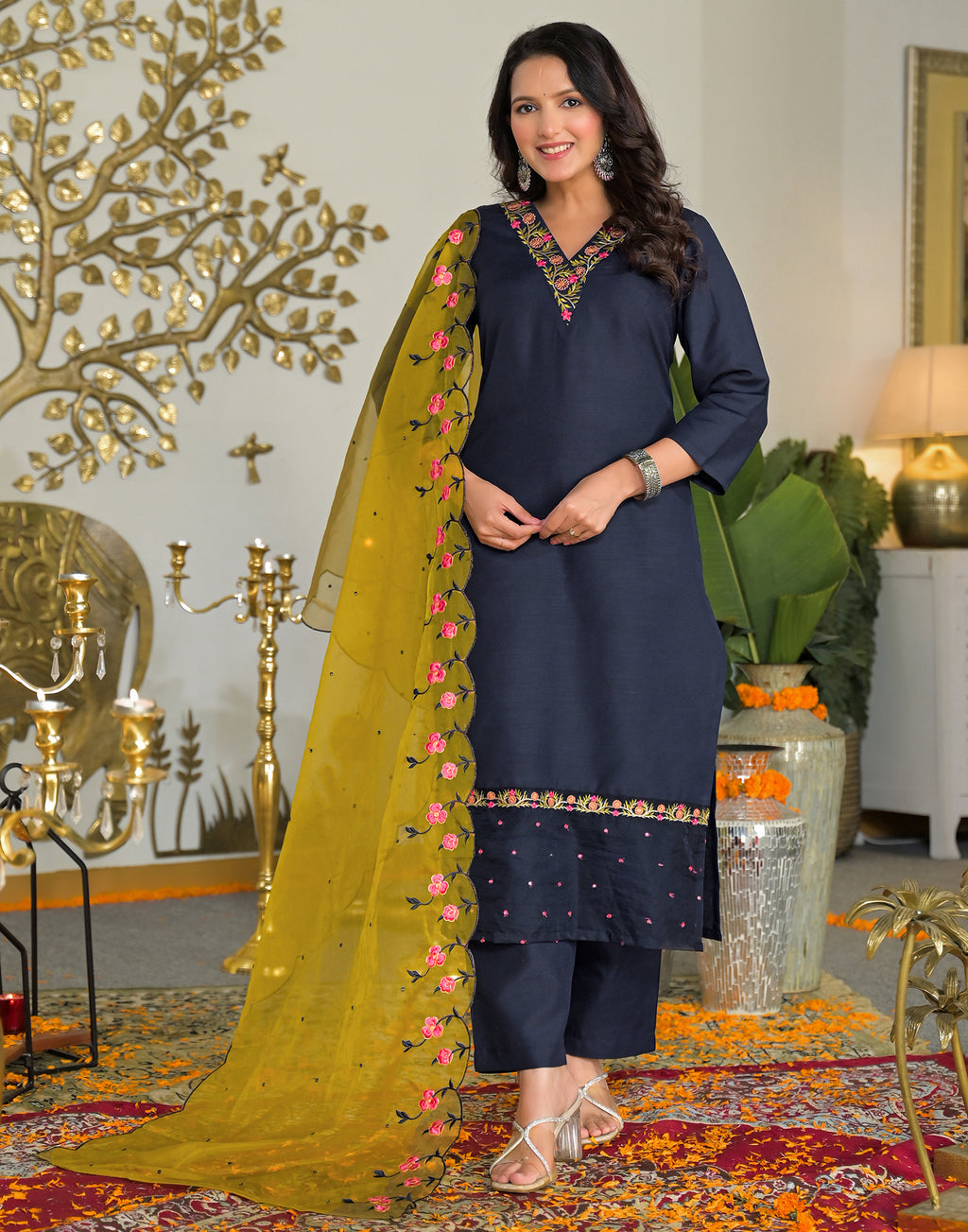 Skylee Silk Embroidered Straight 3 Piece Kurta Set For Woman