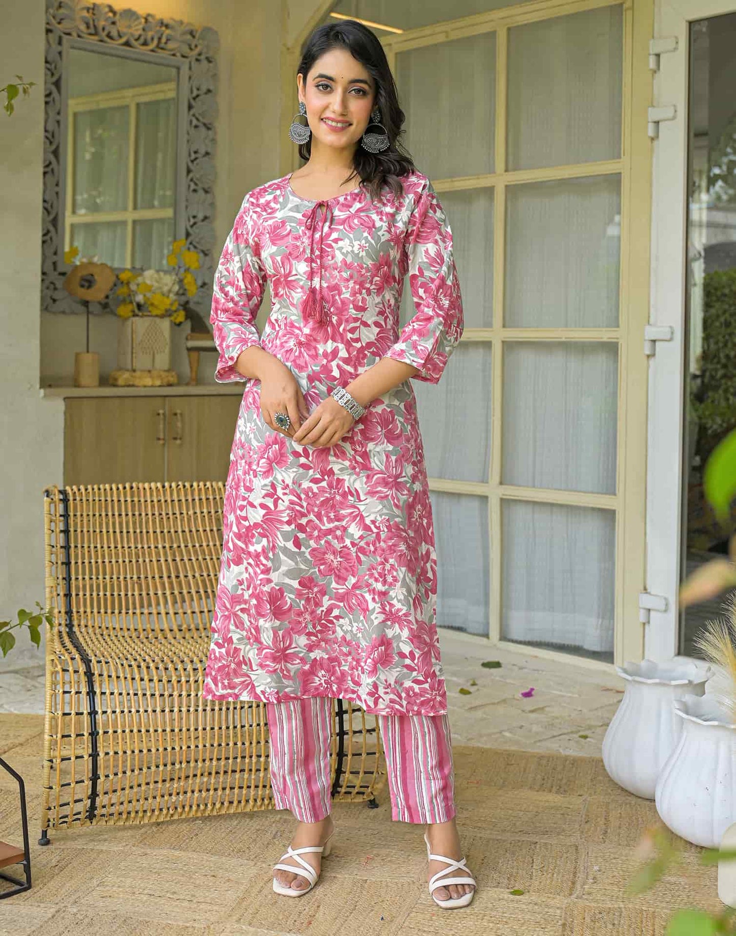 Cotton Straight Printed Keyhole Neck Kurta with Pant & Dupatta
