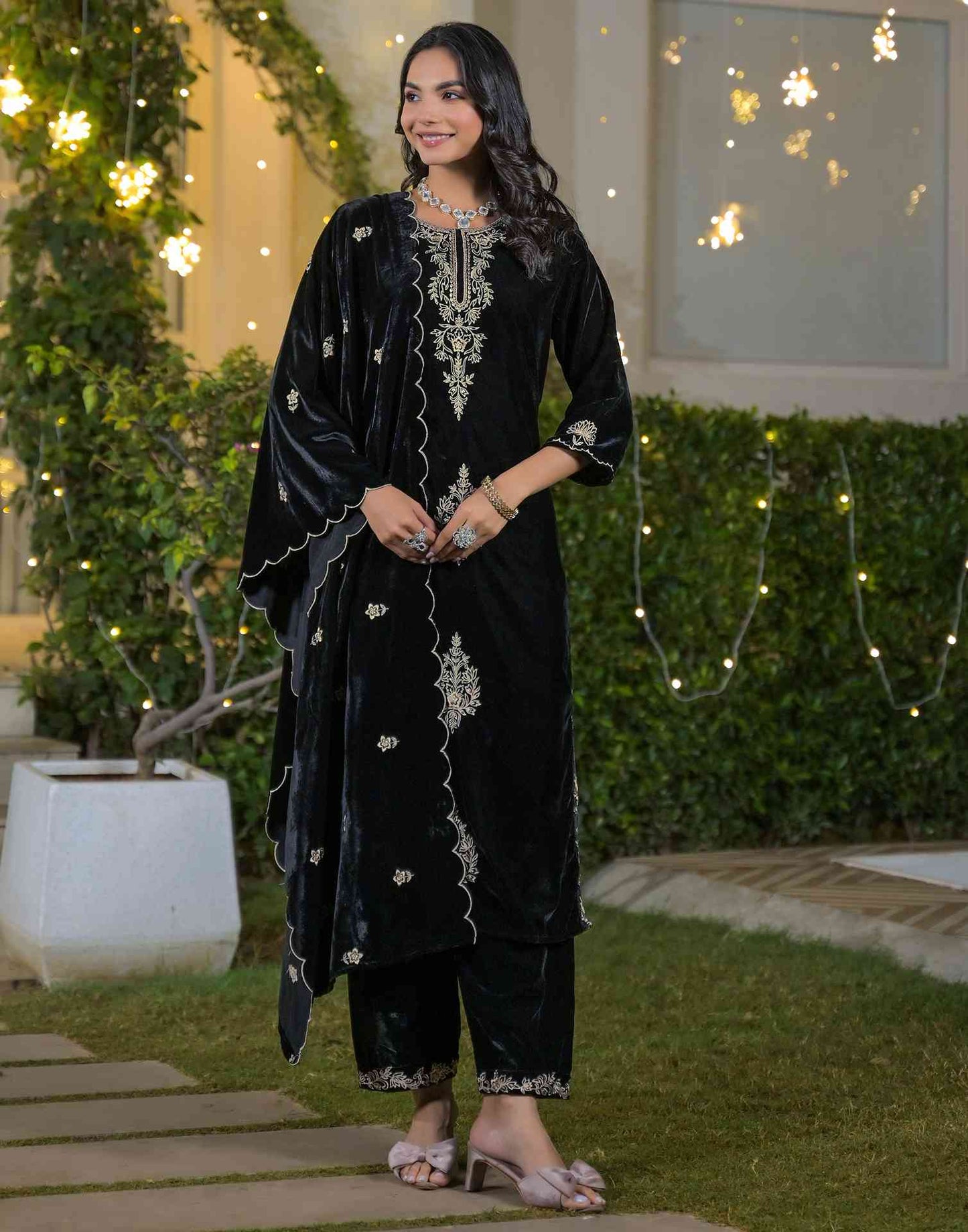 Velvet Straight Embroidered Round Neck Kurta with Pant & Dupatta